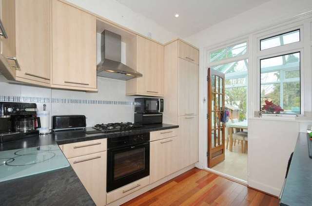  Image of 4 Bedroom Semi-Detached for sale at Harrow Middlesex, HA2 7NL