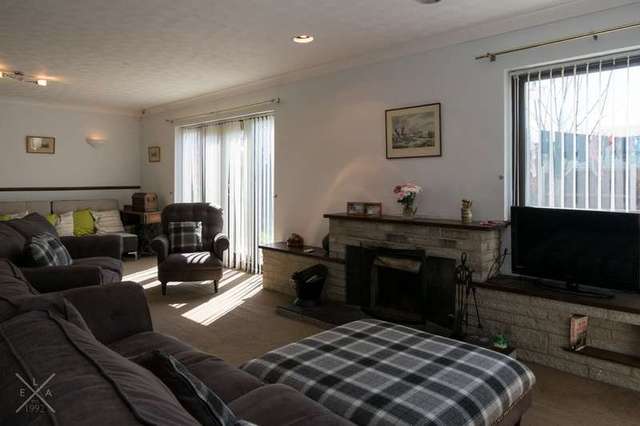  Image of 4 Bedroom Detached for sale at Hemsby Great Yarmouth Norfolk, NR29 4NQ