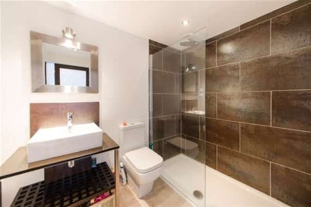  Image of 1 Bedroom Flat to rent at London, W2 4UT