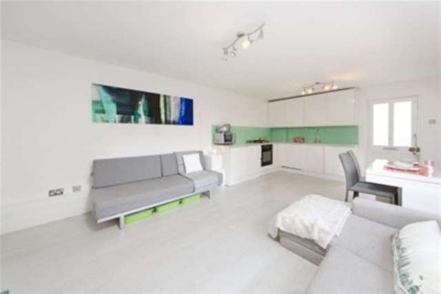  Image of 1 Bedroom Flat to rent at London, W2 4UT