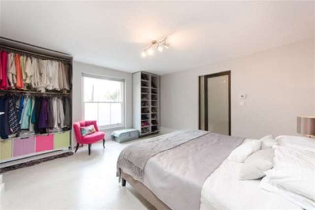  Image of 1 Bedroom Flat to rent at London, W2 4UT