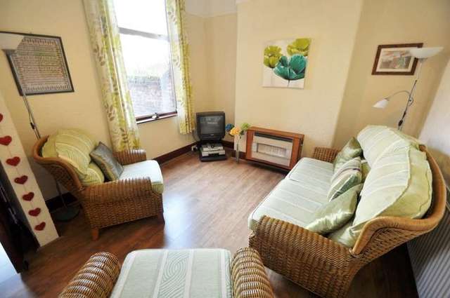  Image of 4 Bedroom Detached for sale at Wallaey, CH45 3LD