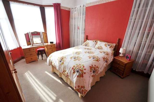  Image of 4 Bedroom Detached for sale at Wallaey, CH45 3LD