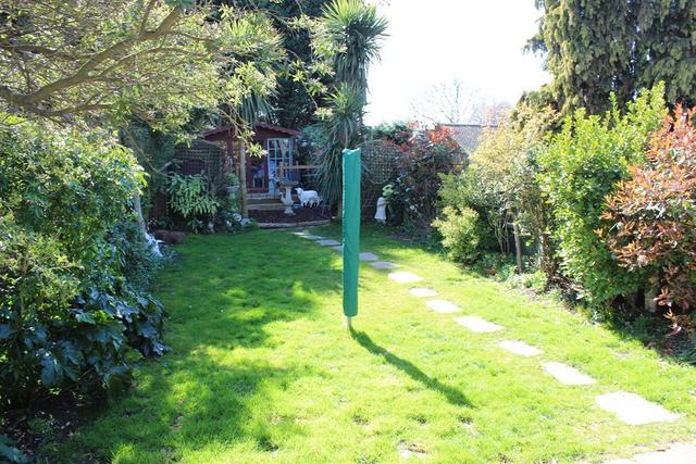  Image of 3 Bedroom Semi-Detached for sale at Abbey Wood London Lesnes Abbey, SE2 0QG