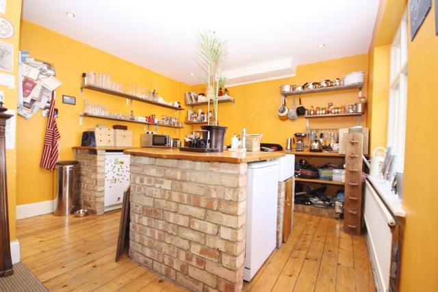  Image of Apartment to rent at Chislehurst, BR7 6EA