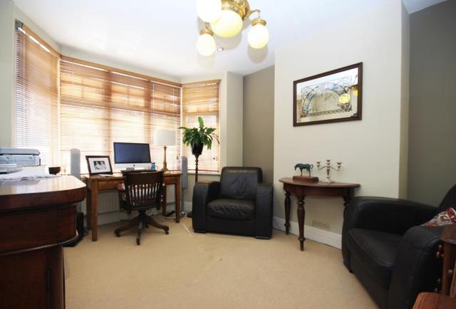  Image of Apartment to rent at Chislehurst, BR7 6EA