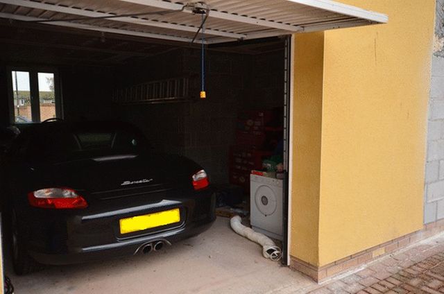  Image of 2 Bedroom Flat for sale at Pavilions Close  Brixham, TQ5 8BU