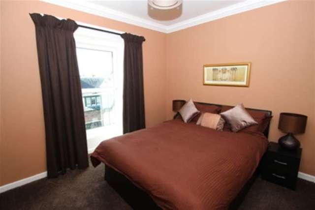  Image of 2 Bedroom Flat to rent at Ayr, KA7 2TS