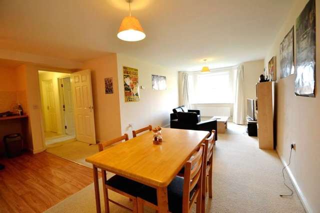  Image of 2 Bedroom Flat for sale at Augustine Court Spire View Salisbury, SP2 7GA