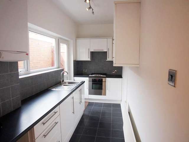 Image of 2 Bedroom Detached to rent at Wallasey, CH45 4QX