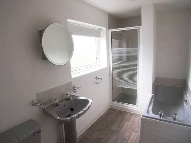 Image of 2 Bedroom Detached to rent at Wallasey, CH45 4QX