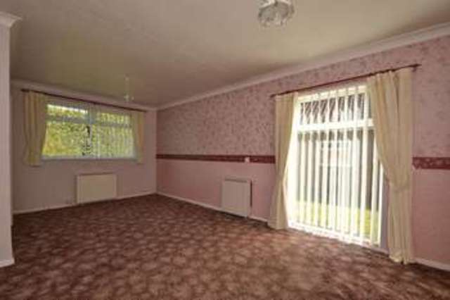  Image of 3 Bedroom Detached to rent at Stafford Avenue  Norwich, NR5 0QE