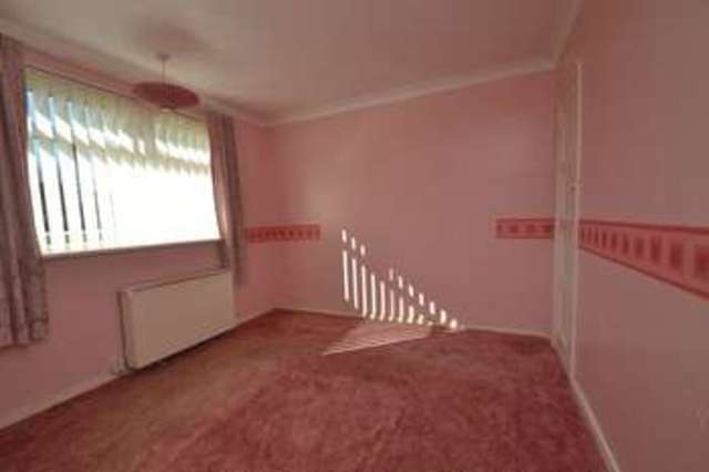 Image of 3 Bedroom Detached to rent at Stafford Avenue  Norwich, NR5 0QE