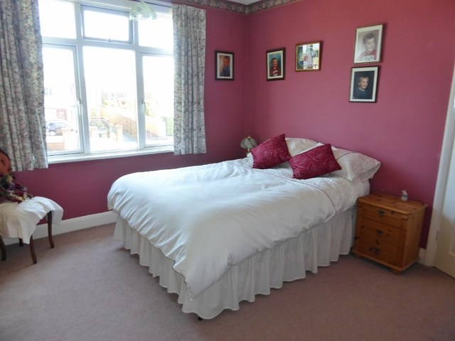  Image of 3 Bedroom Semi-Detached for sale at Stubbington Lane  Fareham, PO14 2PE