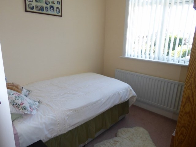  Image of 3 Bedroom Semi-Detached for sale at Stubbington Lane  Fareham, PO14 2PE
