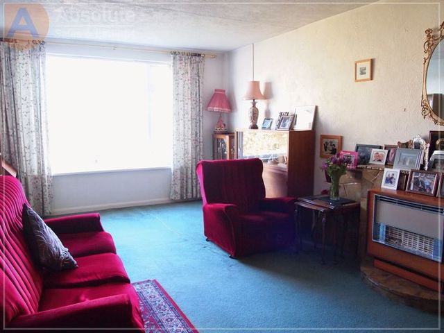  Image of 3 Bedroom Bungalow for sale at Suncrest Close Barton Barton, TQ2 8HR