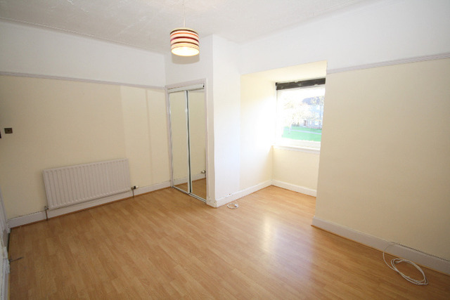  Image of 1 Bedroom Flat to rent at West End Dundee Dundee, DD2 2JD