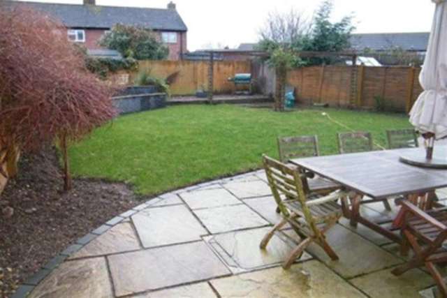  Image of 5 Bedroom Detached to rent at Stratford-upon-Avon, CV37 8QS