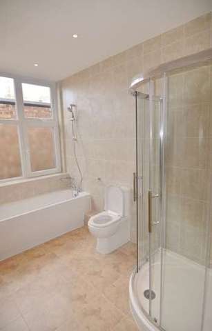  Image of 1 Bedroom Flat to rent at Union Street  Barnet, EN5 4HY