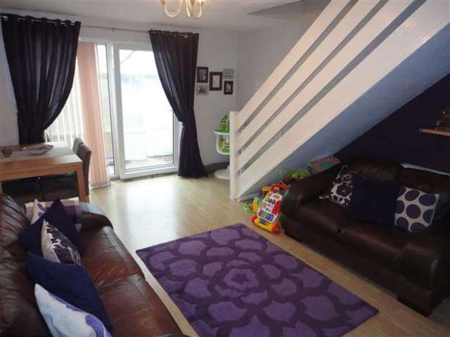  Image of 2 Bedroom End of Terrace to rent at Underwood, NP18 2HH