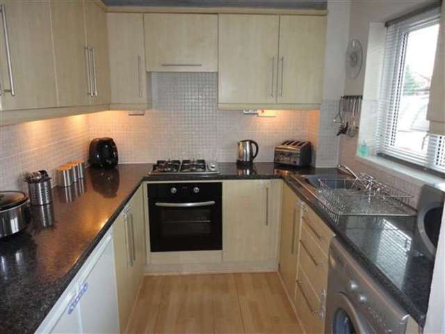  Image of 2 Bedroom End of Terrace to rent at Underwood, NP18 2HH