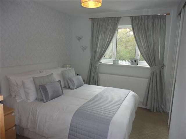  Image of 2 Bedroom End of Terrace to rent at Underwood, NP18 2HH