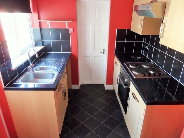  Image of 2 Bedroom Detached to rent at Whitehead Street  Swindon, SN1 5JX