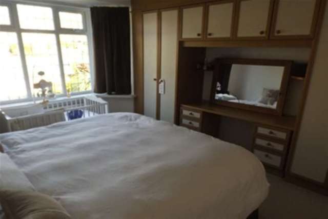  Image of 2 Bedroom Detached to rent at Nottingham, NG8 2PE