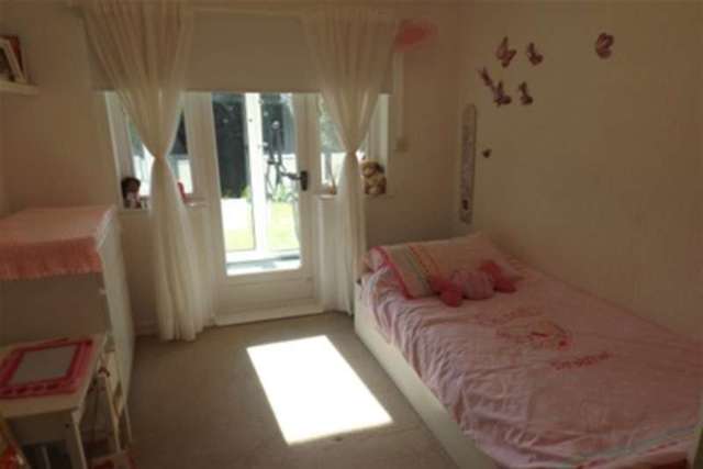  Image of 2 Bedroom Detached to rent at Nottingham, NG8 2PE
