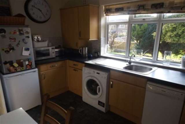 Image of 2 Bedroom Detached to rent at Nottingham, NG8 2PE