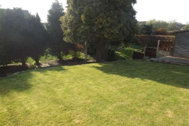  Image of 2 Bedroom Detached to rent at Nottingham, NG8 2PE