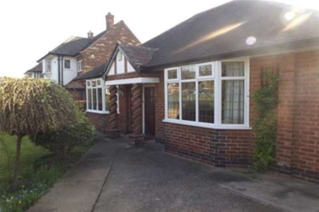  Image of 2 Bedroom Detached to rent at Nottingham, NG8 2PE