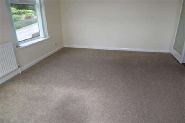  Image of 2 Bedroom Flat to rent at Chesterfield, S41 8PU