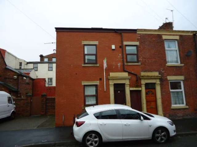 Image of 4 Bedroom Detached to rent at De Lacy Street Ashton on Ribble Preston, PR2 2DD