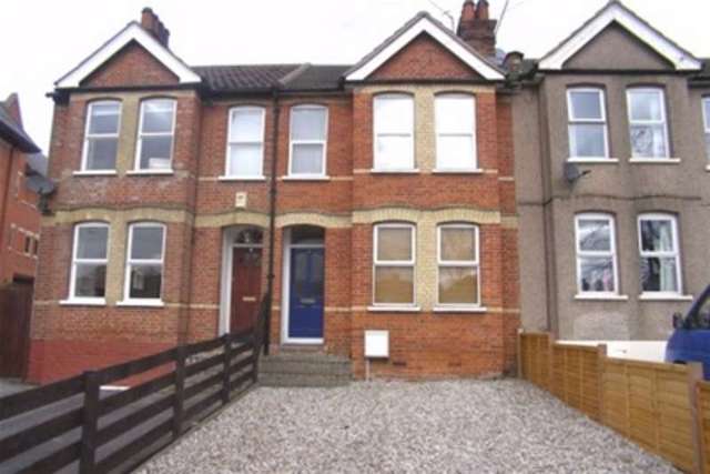  Image of 3 Bedroom Detached to rent at Brentwood, CM14 4HH