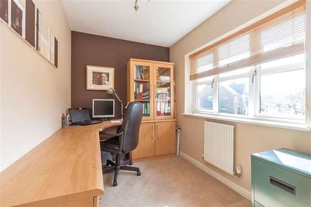  Image of 4 Bedroom Detached for sale at Appletrees Crescent  Bromsgrove, B61 0UB