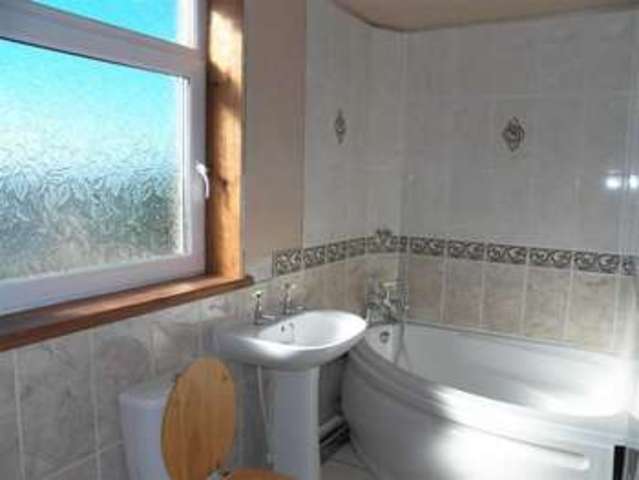  Image of 3 Bedroom Property for sale at Arfryn Avenue Llanelli Llanelli, SA15 3RW