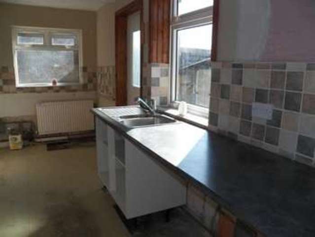  Image of 3 Bedroom Property for sale at Arfryn Avenue Llanelli Llanelli, SA15 3RW