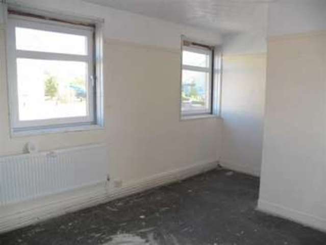  Image of 3 Bedroom Property for sale at Arfryn Avenue Llanelli Llanelli, SA15 3RW