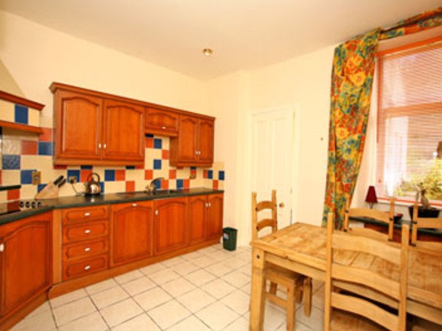  Image of 2 Bedroom Flat to rent at City Centre Aberdeen Aberdeen, AB10 6RJ