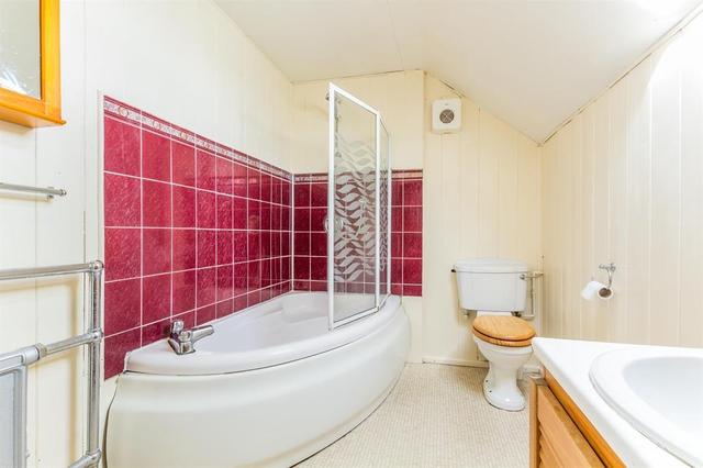  Image of 4 Bedroom Detached for sale at Ashridge Drive Bricket Wood ST. ALBANS, AL2 3SH