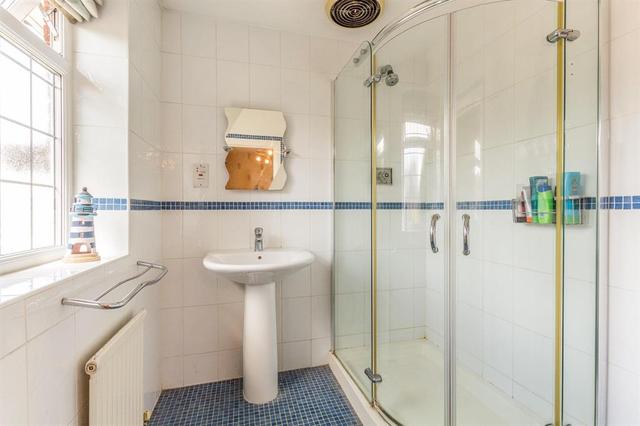  Image of 4 Bedroom Detached for sale at Ashridge Drive Bricket Wood ST. ALBANS, AL2 3SH
