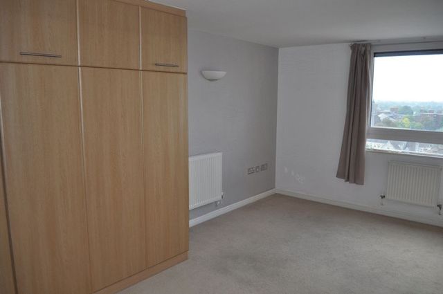 Image of Flat for sale at Throwley Way  SUTTON, SM1 4FD