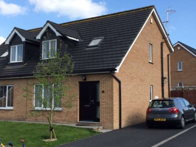  Image of 3 Bedroom Retirement Property to rent at Balteagh Ave  Craigavon, BT64 1AR