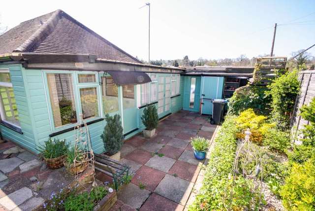  Image of 2 Bedroom Chalet to rent at Bank Mill  Berkhamsted, HP4 2ER