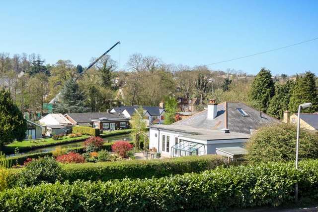  Image of 2 Bedroom Chalet to rent at Bank Mill  Berkhamsted, HP4 2ER
