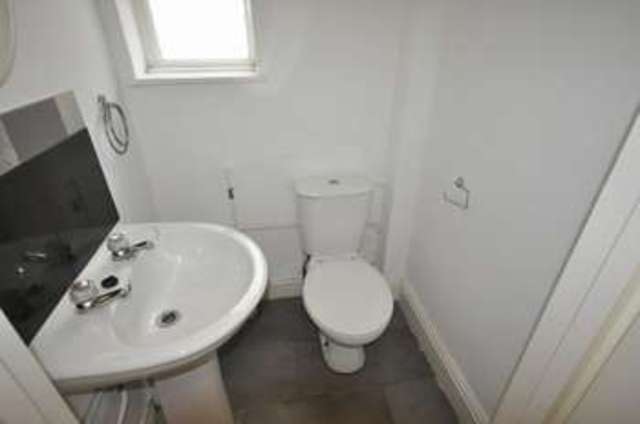 Image of 1 Bedroom Property to rent at 63 Bath Road  Cheltenham, GL53 7LH
