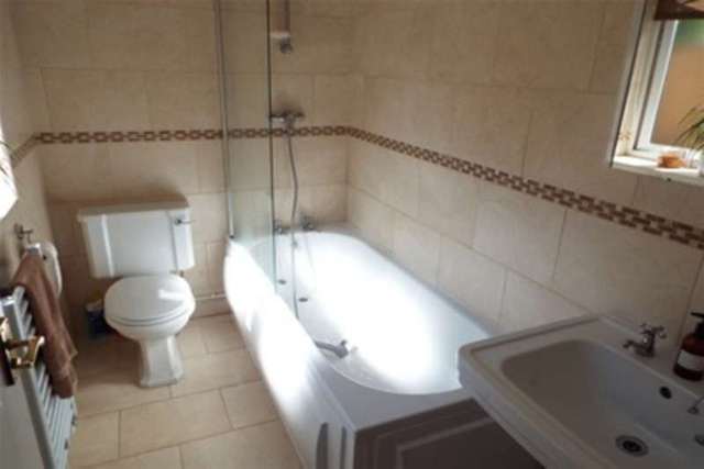  Image of 2 Bedroom Detached to rent at Worcester, WR5 3ES