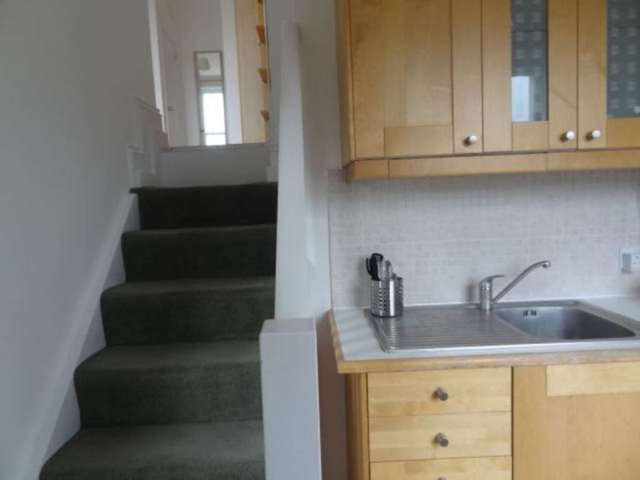  Image of Flat to rent at Belgrave Road Pimlico London, SW1V 2BL