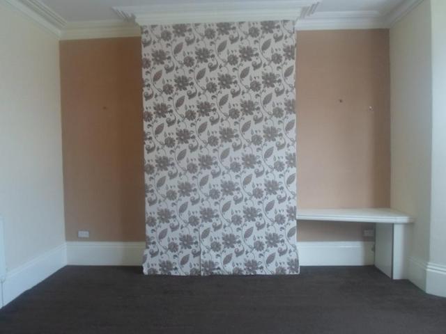  Image of 3 Bedroom Maisonette for sale at South Shore  Blackpool, FY4 1BW